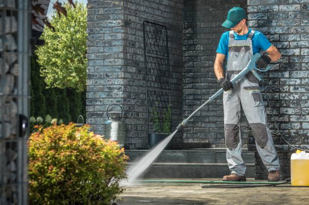 Best Pool Deck Cleaning  in Shaw, MS